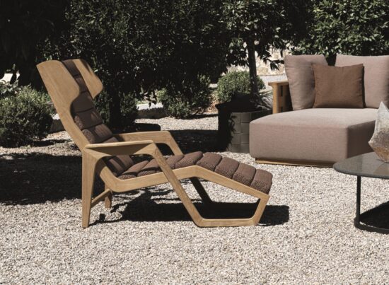 Poltrona Frau D1505 Outdoor Armchair 01