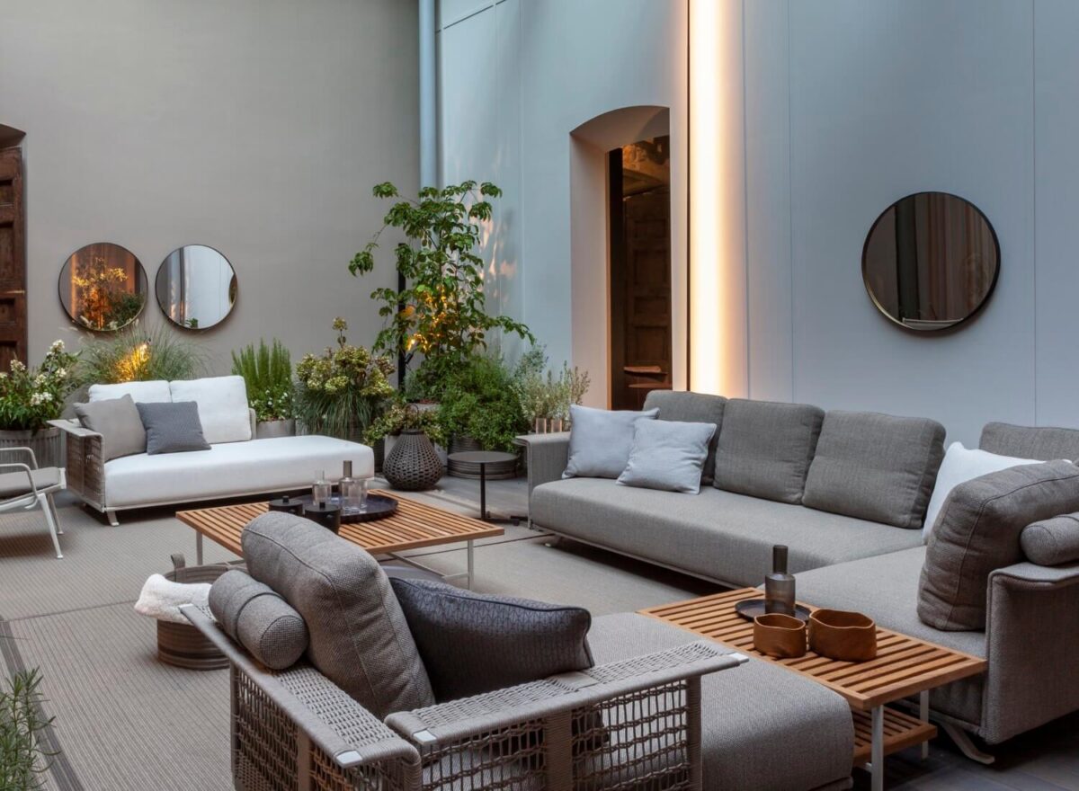Poltrona Frau Solaria Outdoor Modular Sofa 05