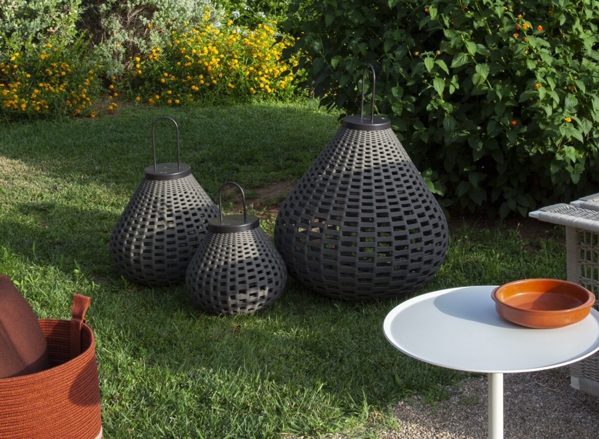 Poltrona Frau Sparkler Outdoor Lantern 011