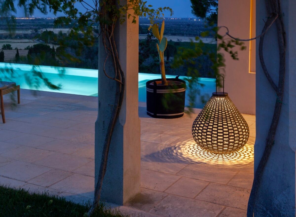 Poltrona Frau Sparkler Outdoor Lantern 03