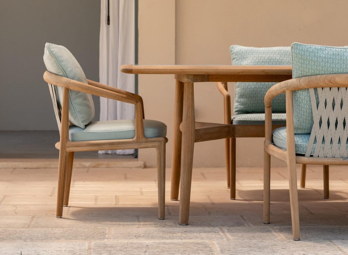 Poltrona Frau The Secret Garden Outdoor Dining Chair 01