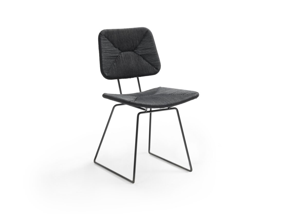 Flexform Echoes Outdoor Dining Chair STILL LIFE 01