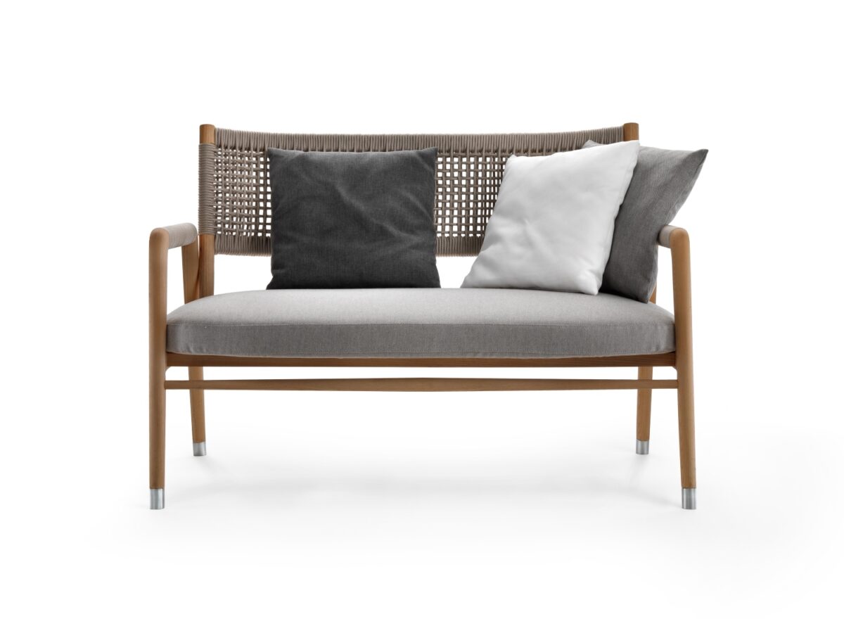 Flexform Ortigia Outdoor Sofa STILL LIFE 01