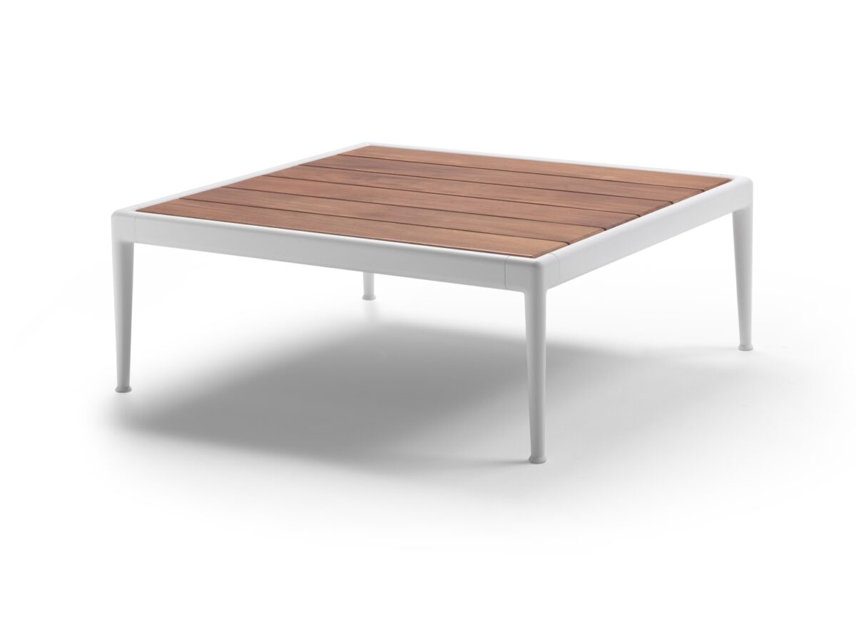 Flexform Pico Wood Outdoor Coffee Table recessed top 02