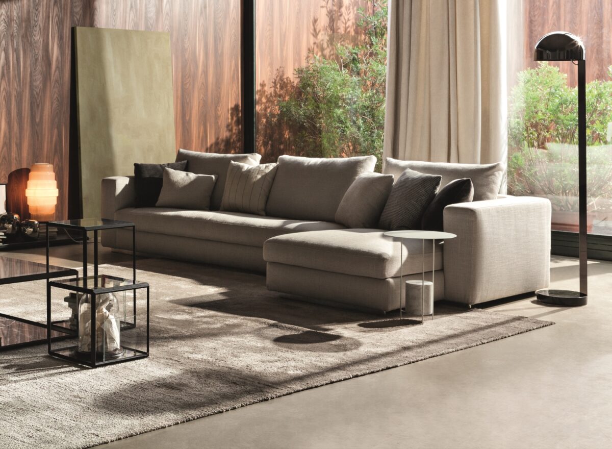 Molteni-C-Reversi-14-Modular-Sofa-System-01