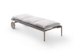 Flexform-Atlante-Light-Outdoor-Daybed-with-cushion-02