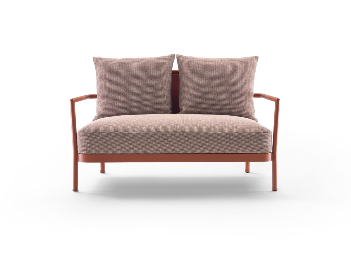 Flexform Camargue Outdoor Sofa 2 Seater STILL LIFE 01
