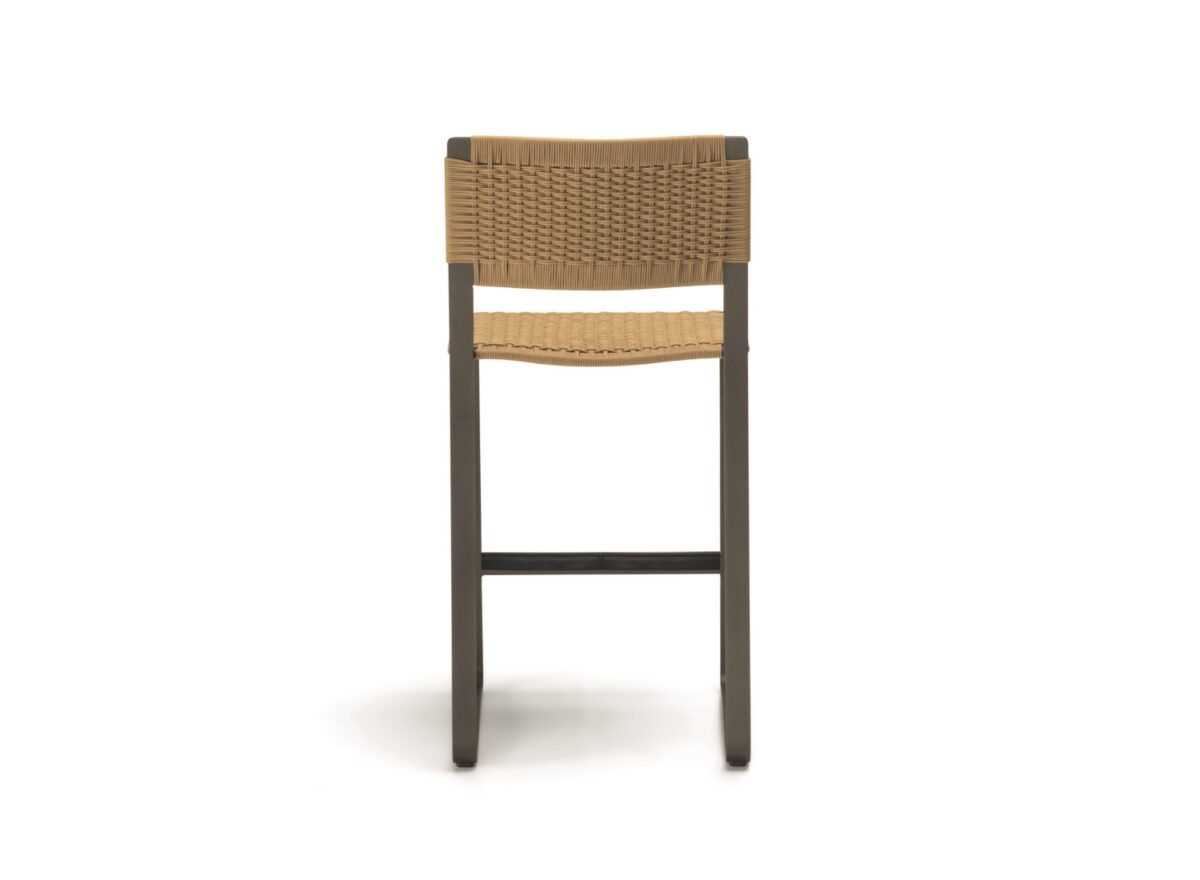 Molteni-C-Outdoor-Furniture-Green-Point-Bar-Stool-STILL-LIFE-06