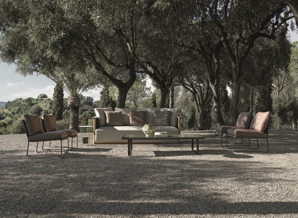 Molteni C Outdoor Furniture Phoenix Coffee Table LIFESTYLE 01