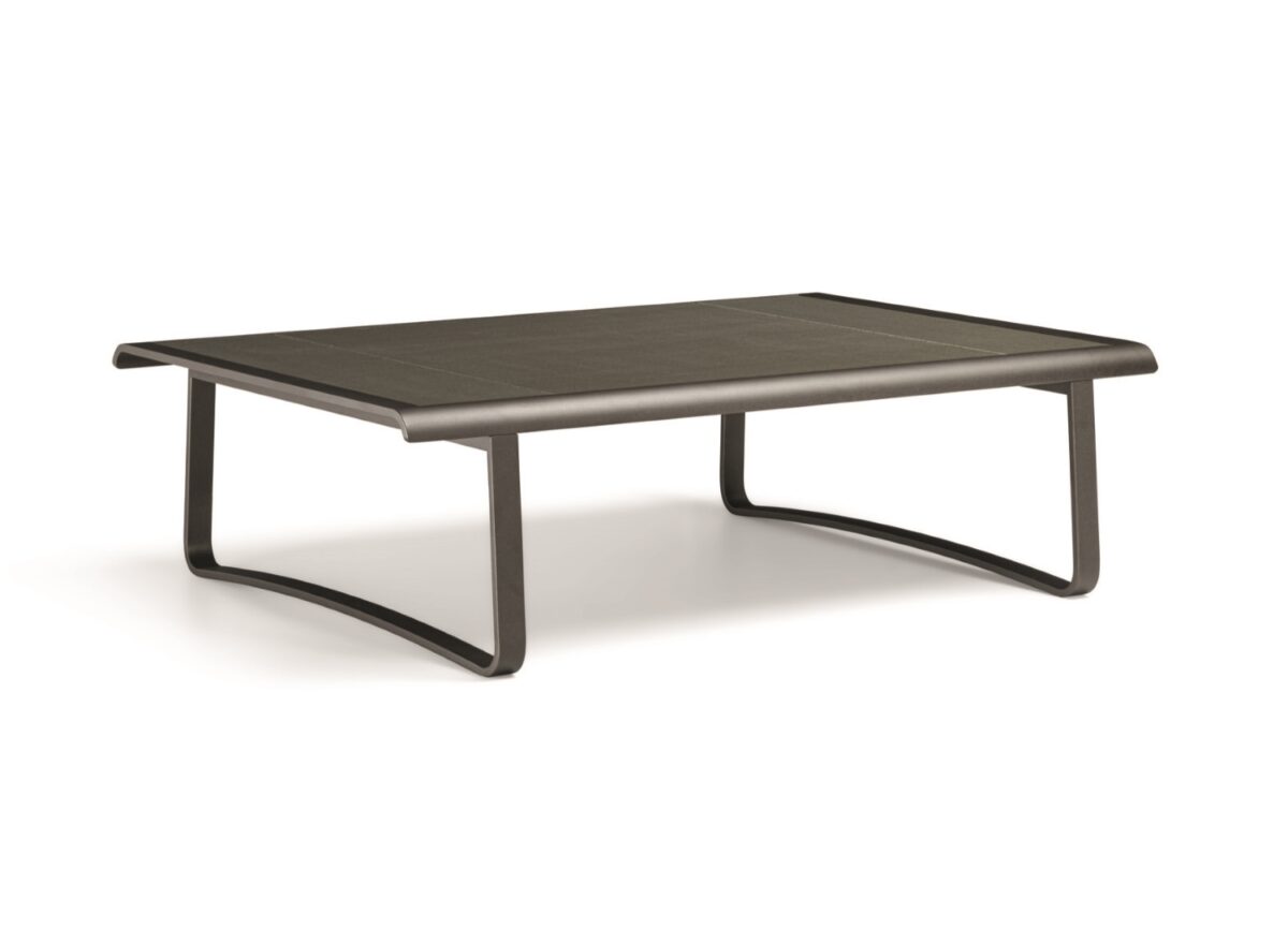 Molteni C Outdoor Furniture Phoenix Coffee Table STILL LIFE 03