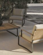 Molteni-C-Outdoor-Furniture-Phoenix-Teak-Coffee-Table-LIFESTYLE-03