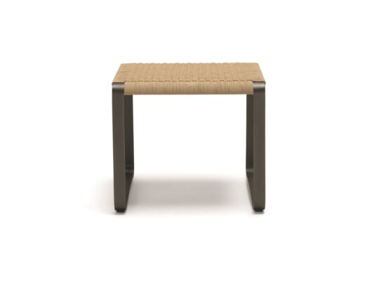 Molteni C Phoenix Stool Outdoor STILL LIFE 01
