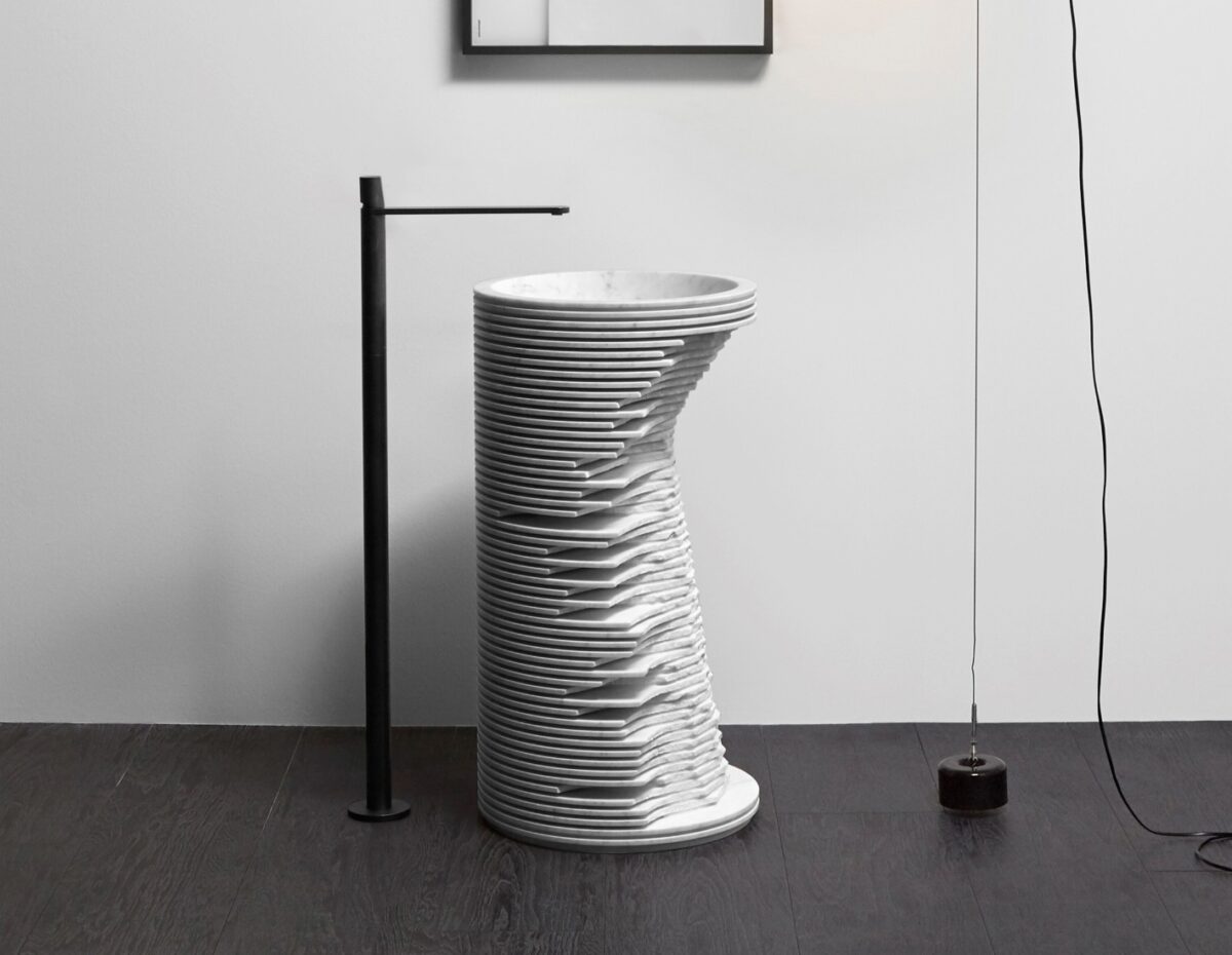 Antonio Lupi Introverso Freestanding Marble Basin LIFESTYLE 01