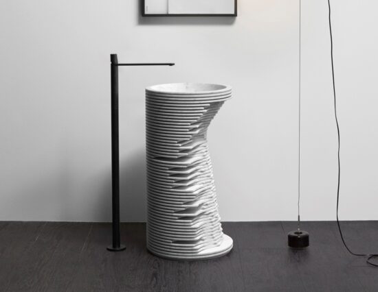Antonio Lupi Introverso Freestanding Marble Basin LIFESTYLE 01