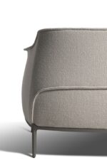 Poltrona Frau Archibald Sofa STILL LIFE 05