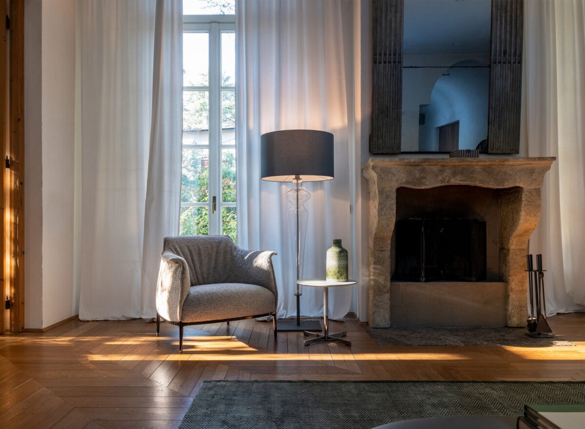Poltrona Frau Holly Floor Lamp LIFESTYLE 01