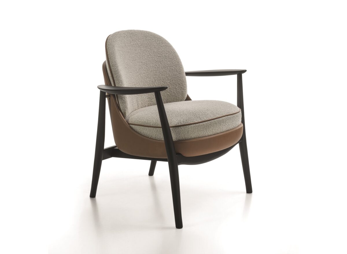 Porada Ginkgo Armchair STILL LIFE 01
