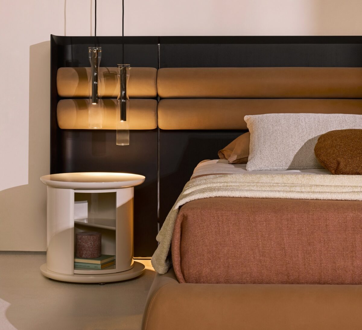 Gallotti Radice Hide and Seek Bedside Cabinet LIFESTYLE 01