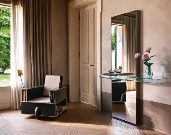 Fiam Italia Let Me See Mirror LIFESTYLE 01