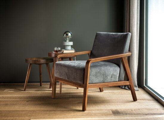 Riva1920 Noble Armchair LIFESTYLE 01