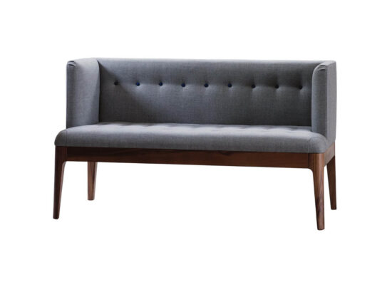 Porada Wendy Sofa STILL LIFE 01
