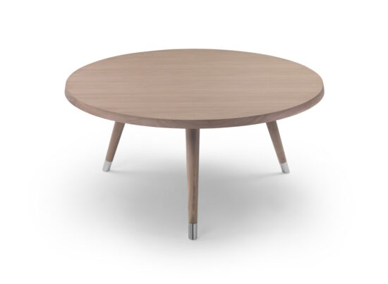 Flexform Adler Round Wood Dining Table STILL LIFE 01