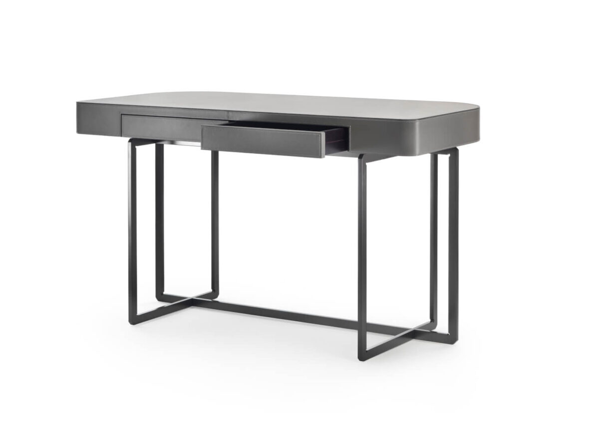 Flexform Marmaduke Dressing Table STILL LIFE 002
