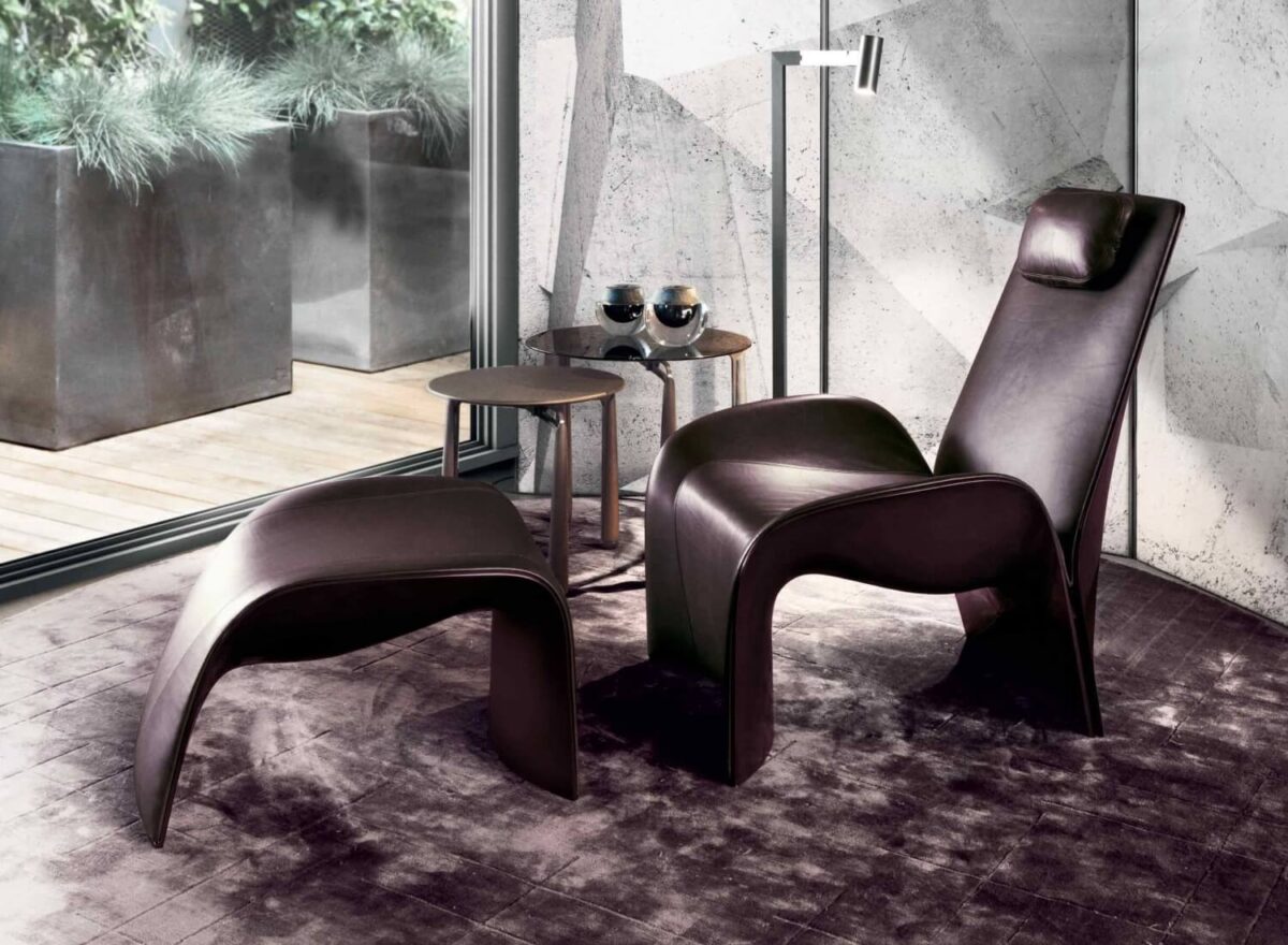 Giorgetti Eva Armchair LIFESTYLE 01