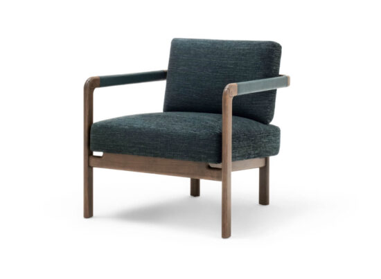 Giorgetti Montgomery Armchair STILL LIFE 01