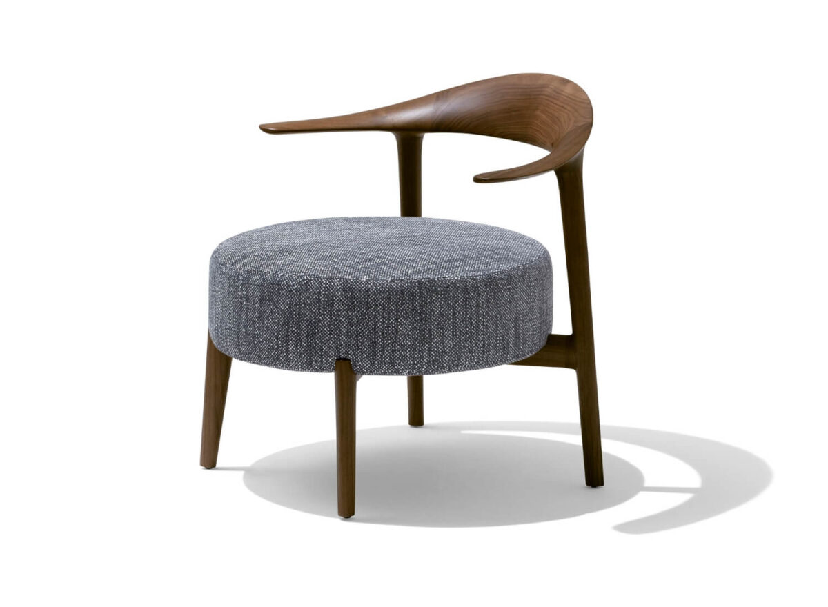 Giorgetti Ripple Armchair STILL LIFE 05