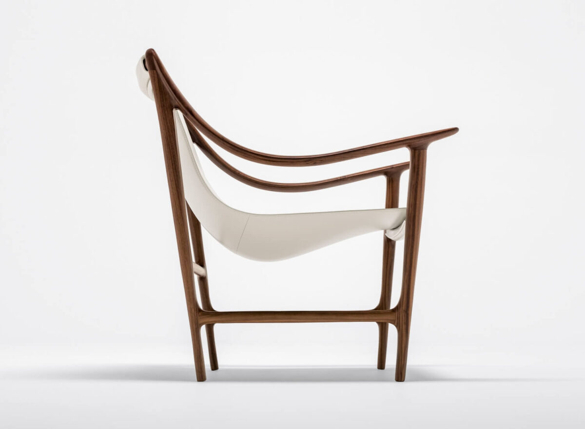 Giorgetti Swing Armchair STILL LIFE 02