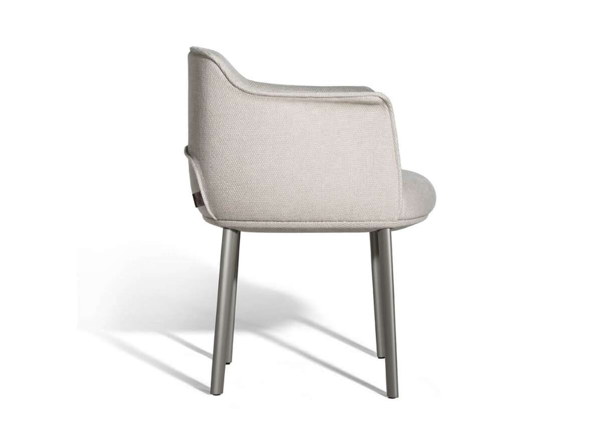 Poltrona Frau Archibald Armchair Metal Legs STILL LIFE 006