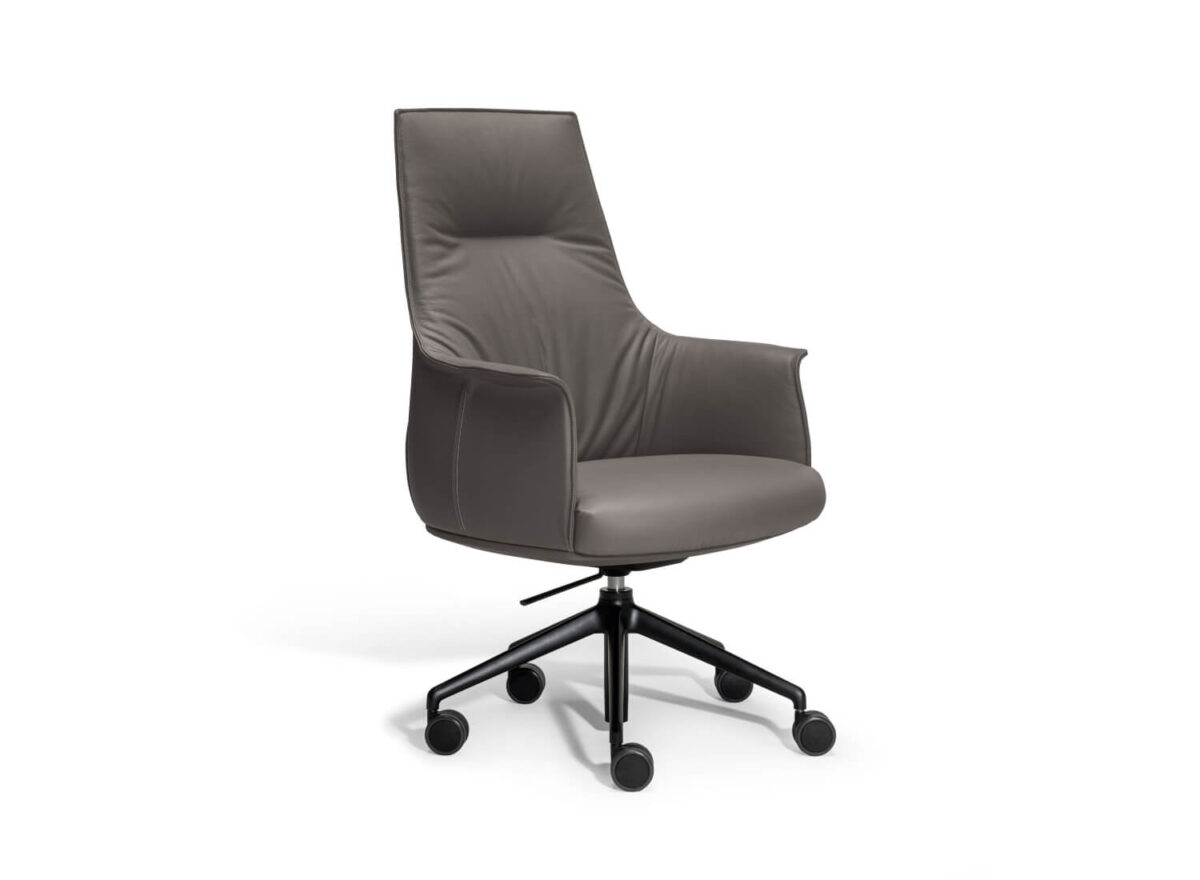 Poltrona Frau Archibald High Desk Chair STILL LIFE 002