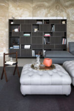 Poltrona Frau Chester One Ottoman LIFESTYLE 002