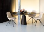 Poltrona Frau DU 30 Dining Chair LIFESTYLE 001