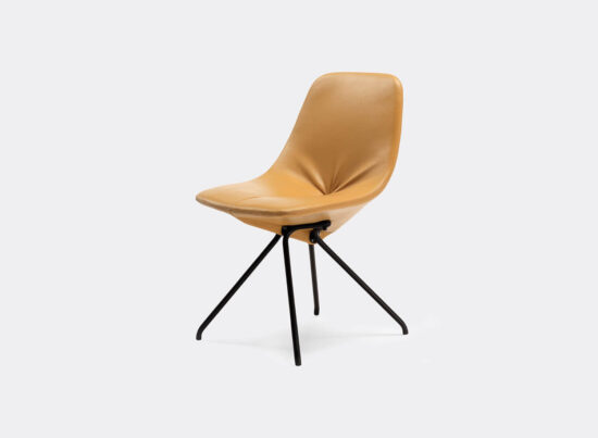 Poltrona Frau DU 30 Dining Chair STILL LIFE 001