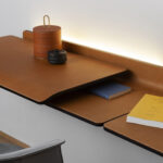 Poltrona Frau Iren Wall Mounted Desk LIFESTYLE 002