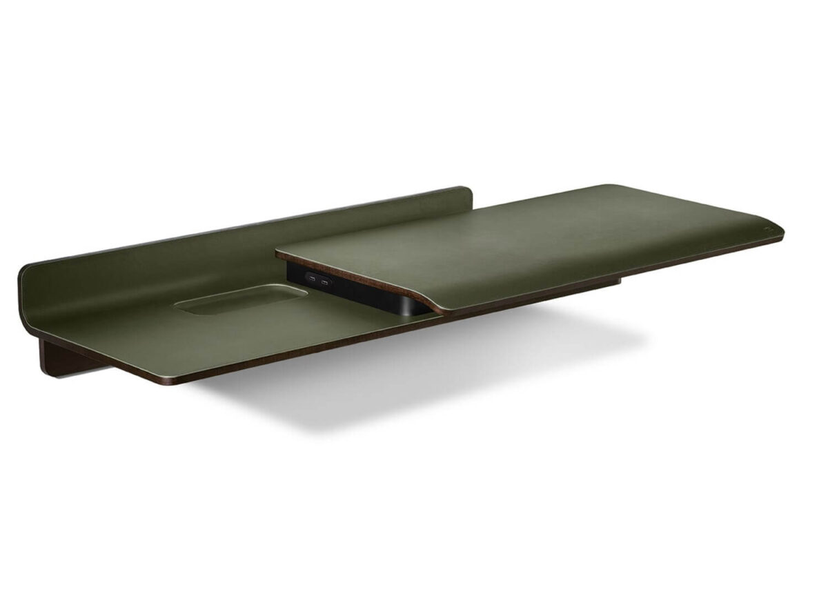 Poltrona Frau Iren Wall Mounted Desk STILL LIFE 002