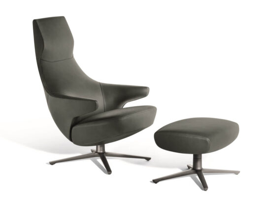 Poltrona Frau Jay Lounge Armchair STILL LIFE 001