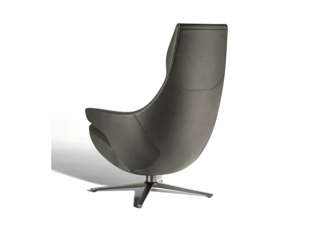 Poltrona Frau Jay Lounge Armchair STILL LIFE 005