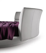 Poltrona Frau Lullaby Due Round Bed STILL LIFE 003