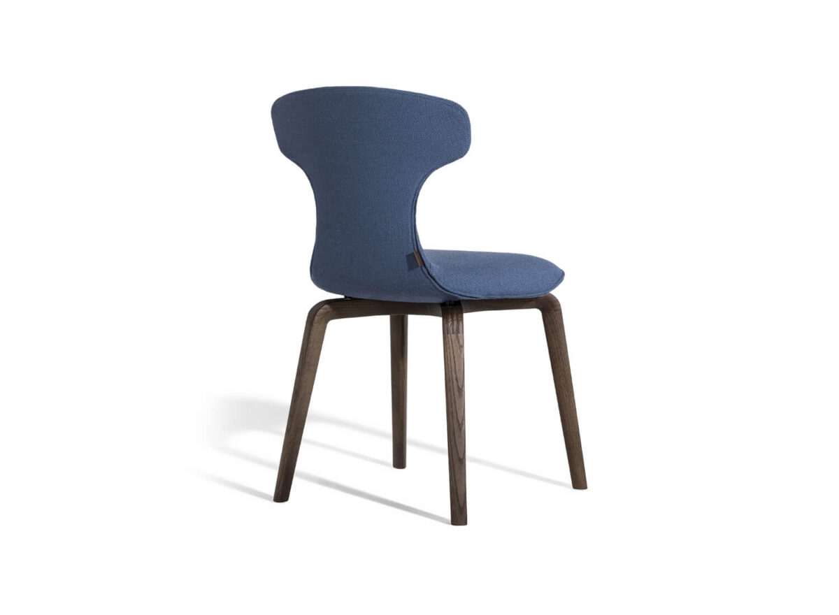 Poltrona Frau Montera Mas Dining Chair Wooden Leg STILL LIFE 003