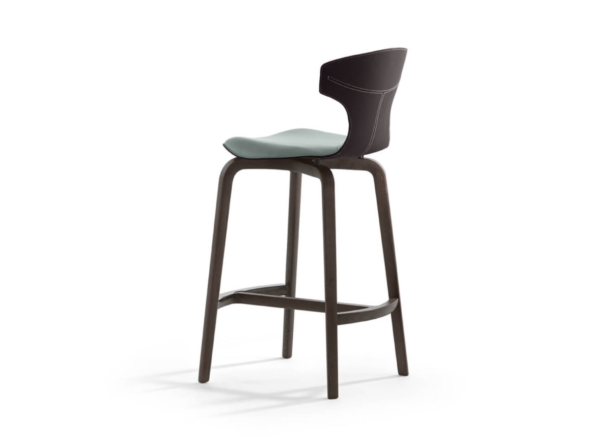 Poltrona Frau Montera Wood Bar Stool STILL LIFE 002