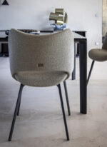 Poltrona Frau Nice Dining Chair LIFESTYLE 002