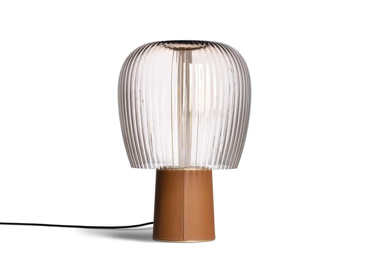 Poltrona Frau Nymph Table Lamp STILL LIFE Smoked01