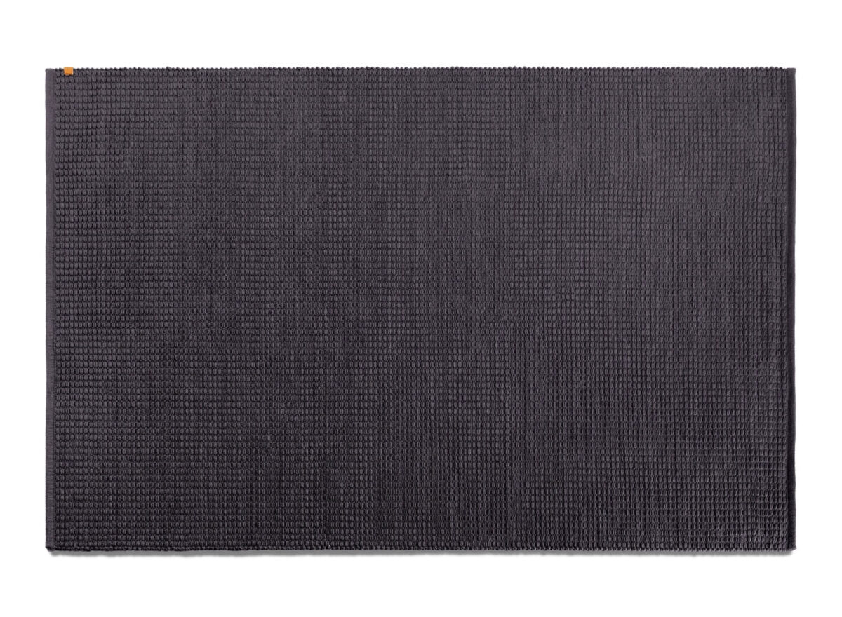 Poltrona Frau Pecan Rug Graphite STILL LIFE 001