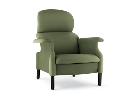 Poltrona Frau Sanluca Armchair STILL LIFE 001