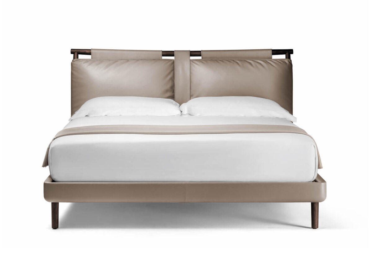 Poltrona Frau Times Bed STILL LIFE 001