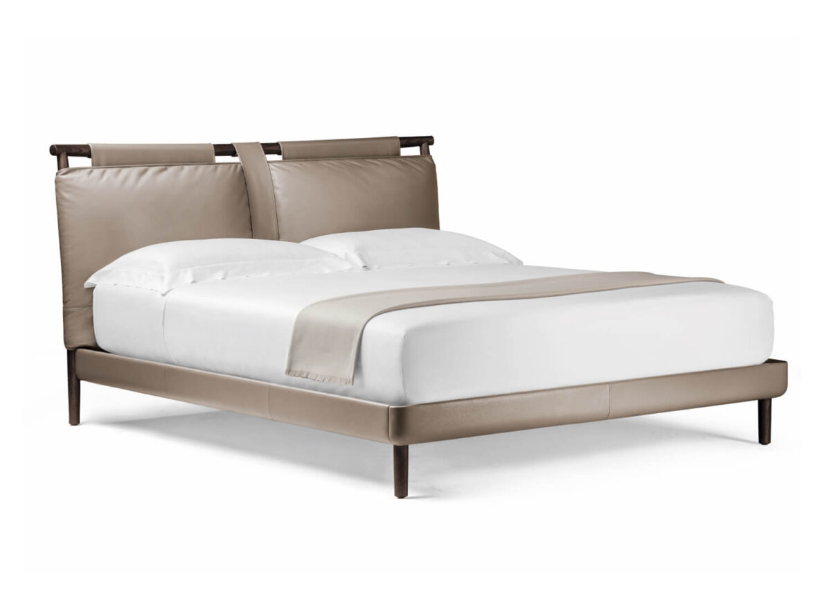 Poltrona Frau Times Bed STILL LIFE 002