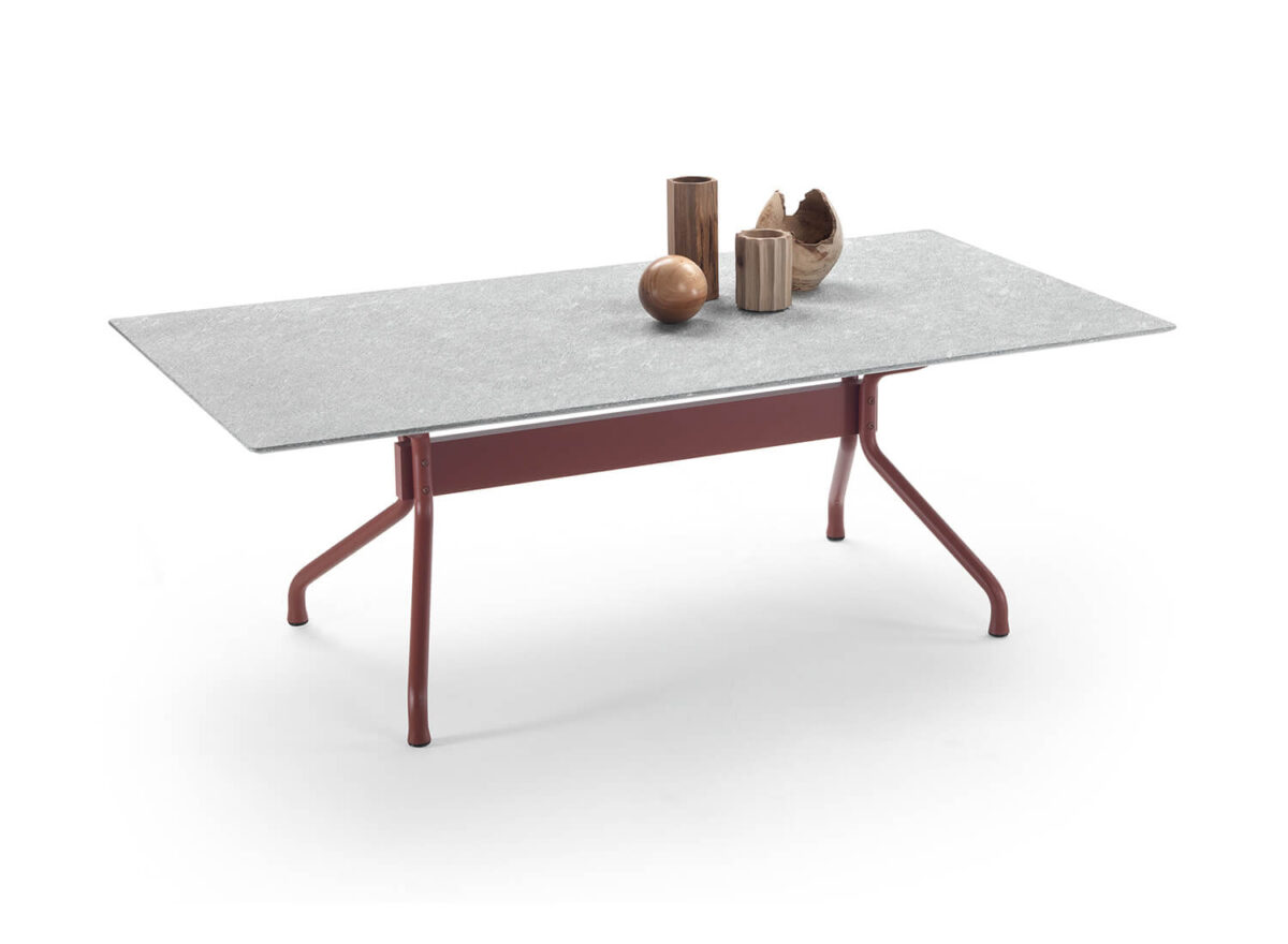 Flexform Academy Outdoor Dining Table STILL LIFE 02